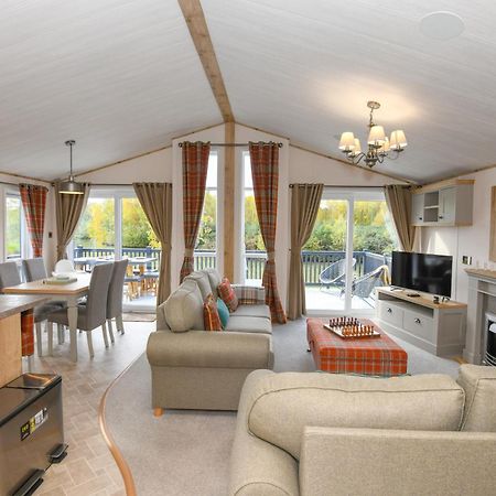 Lakewood Retreat Woodhall Spa Dış mekan fotoğraf